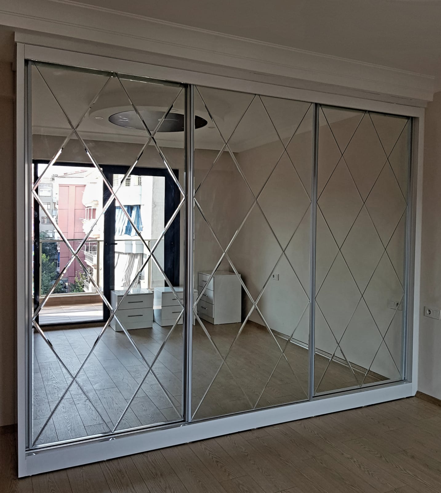 Cam Balkon ve Cam Sistemleri Galerisi