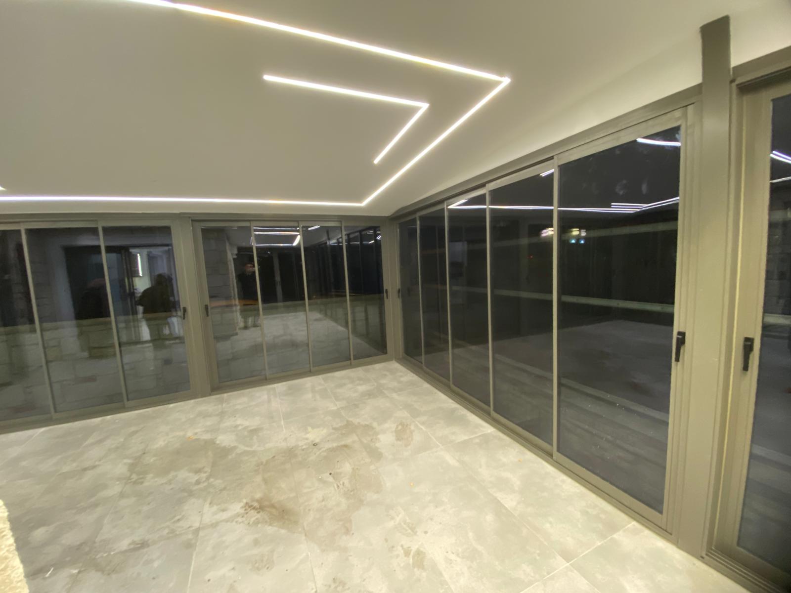 Cam Balkon ve Cam Sistemleri Galerisi